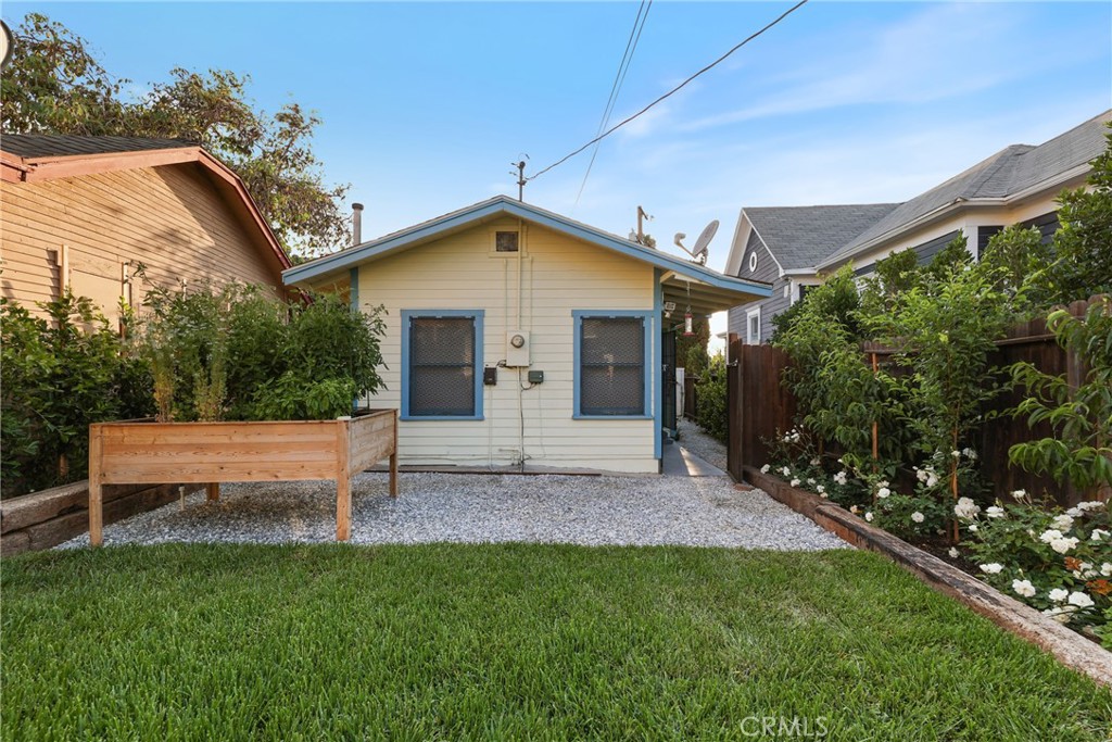 1146 N Loma Vista Drive Property Photo 47