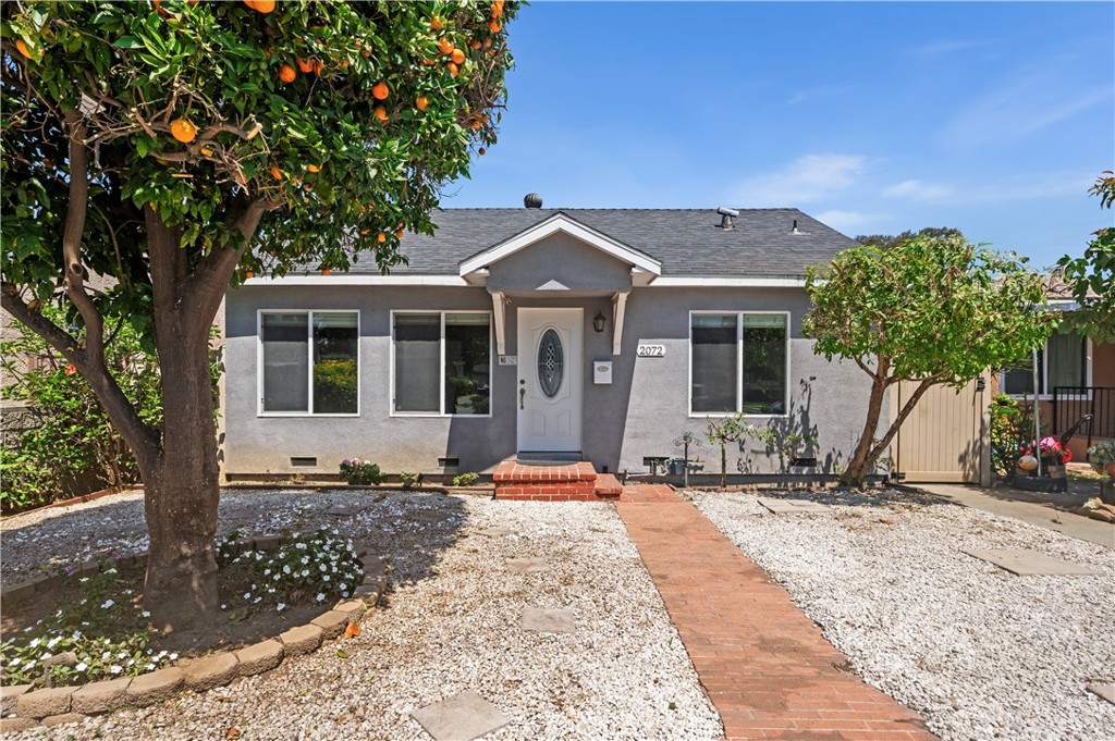 2072 Fashion Avenue Property Photo 1