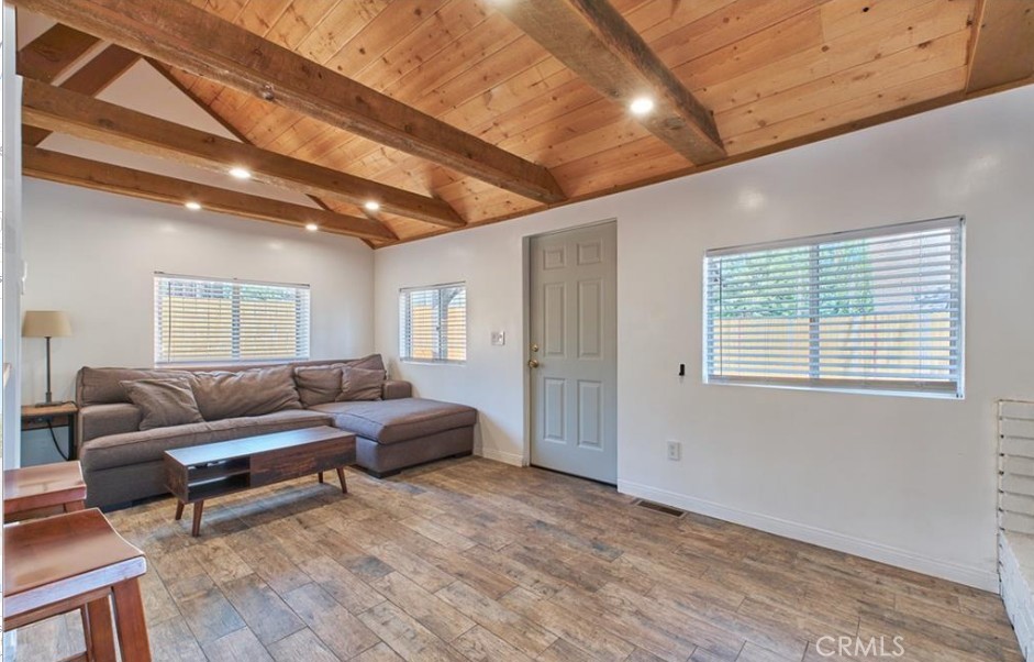 380 Canvasback Drive Property Photo 9
