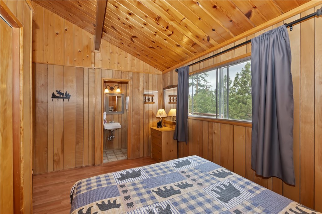 800 Plumas Court Property Photo 18