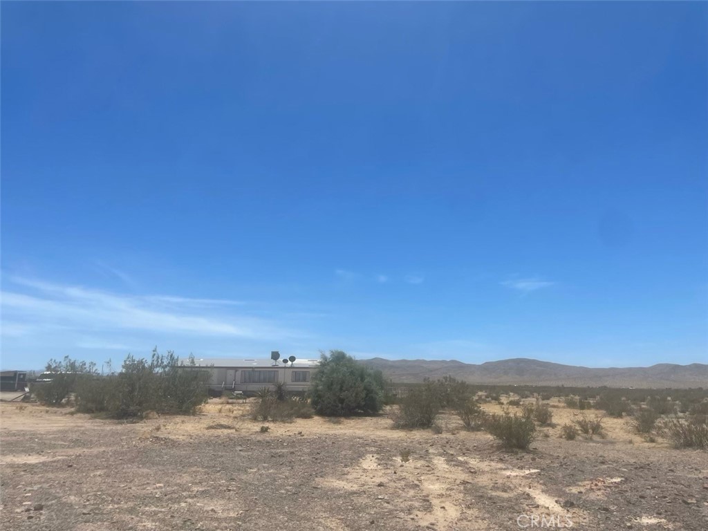19033 Wagonwheel Road Property Photo 1