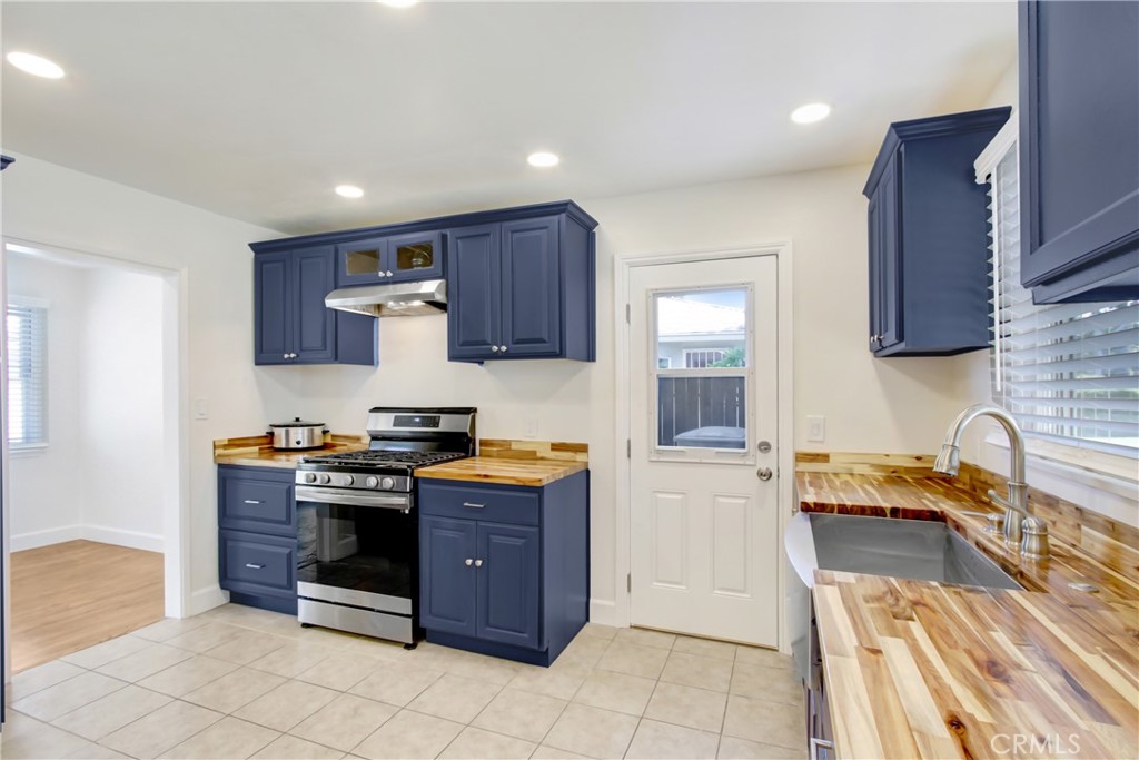 7515 Magnolia Avenue Property Photo 15