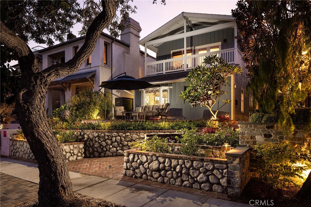 305 Poinsettia Avenue Property Photo