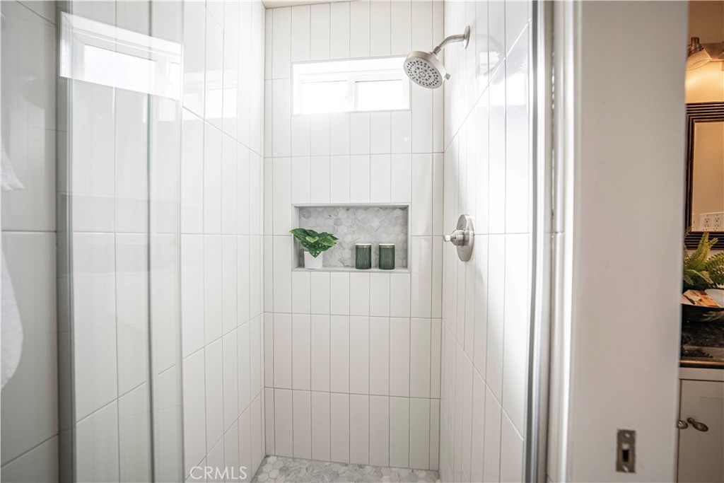 247 17th Street Property Photo 17