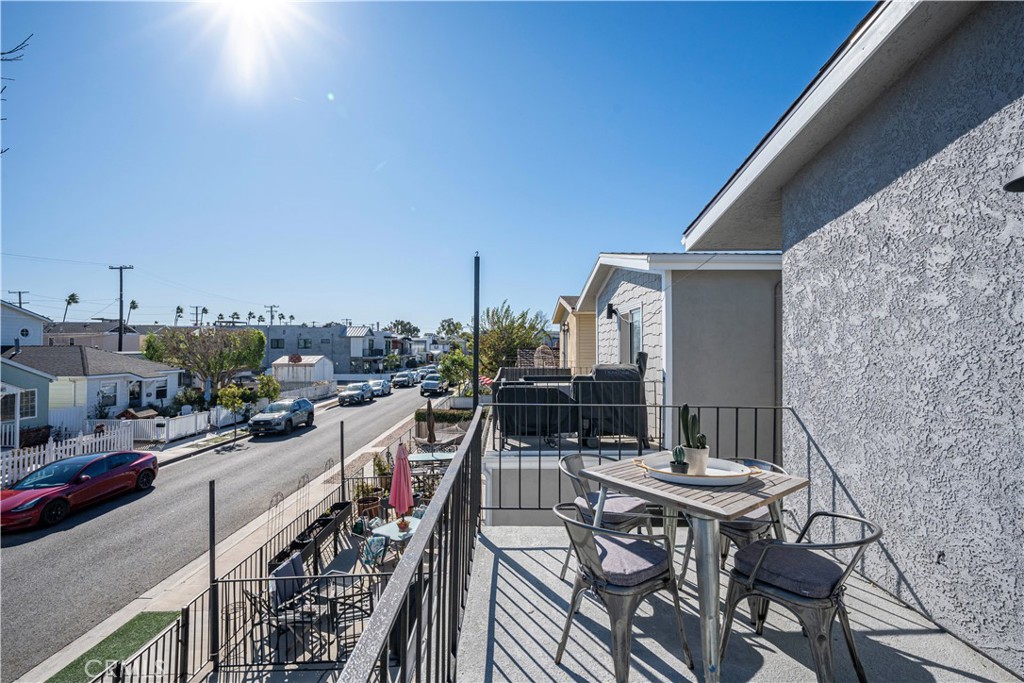 247 17th Street Property Photo 18