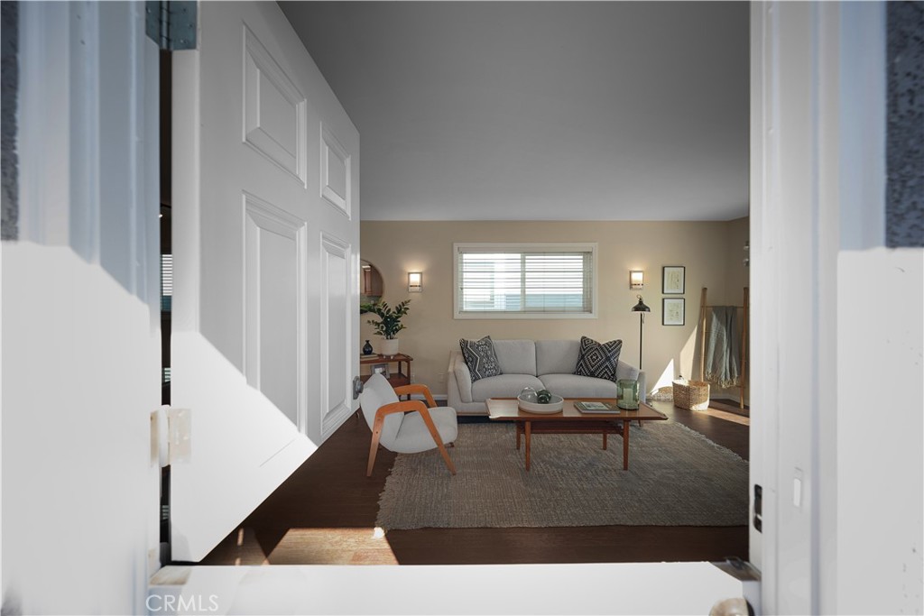 247 17th Street Property Photo 7