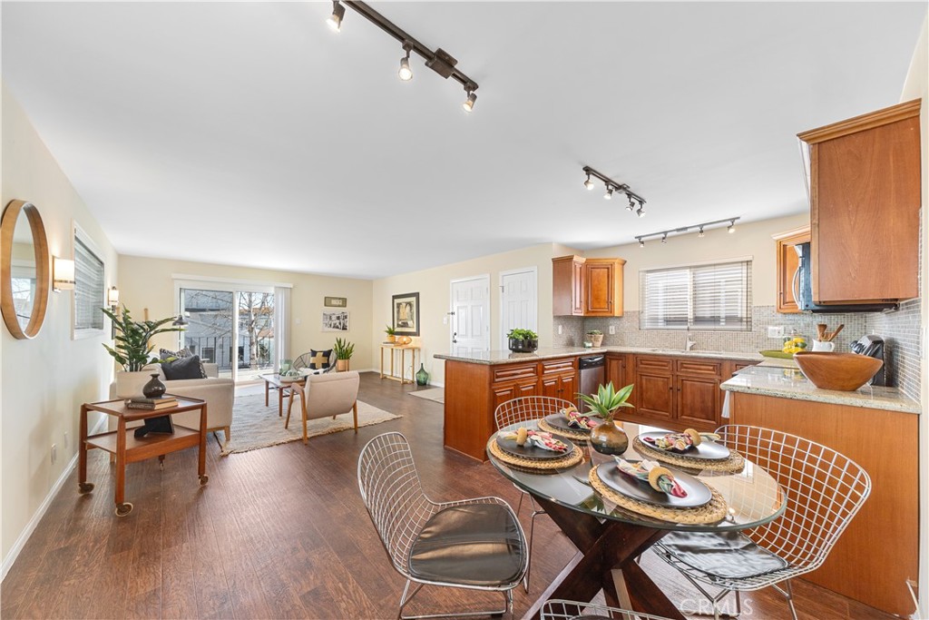 247 17th Street Property Photo 16