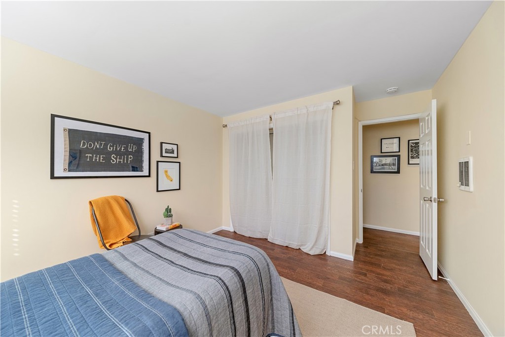 247 17th Street Property Photo 21