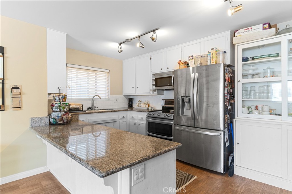 247 17th Street Property Photo 39