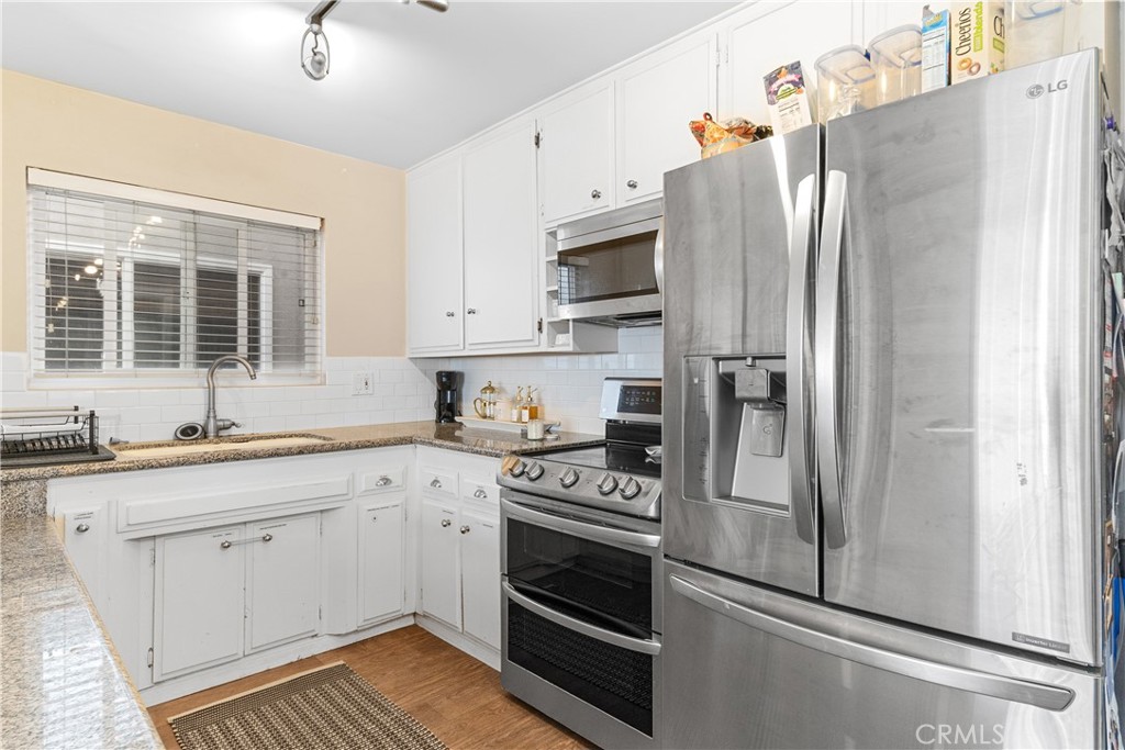 247 17th Street Property Photo 40
