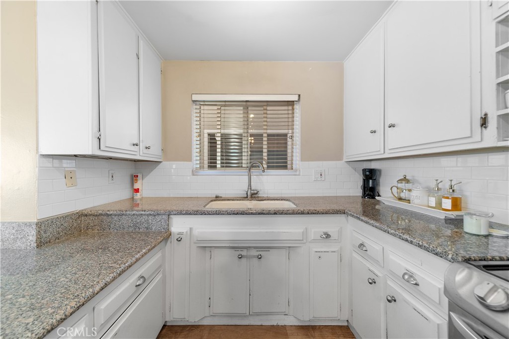 247 17th Street Property Photo 44