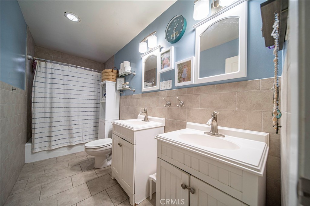 247 17th Street Property Photo 47