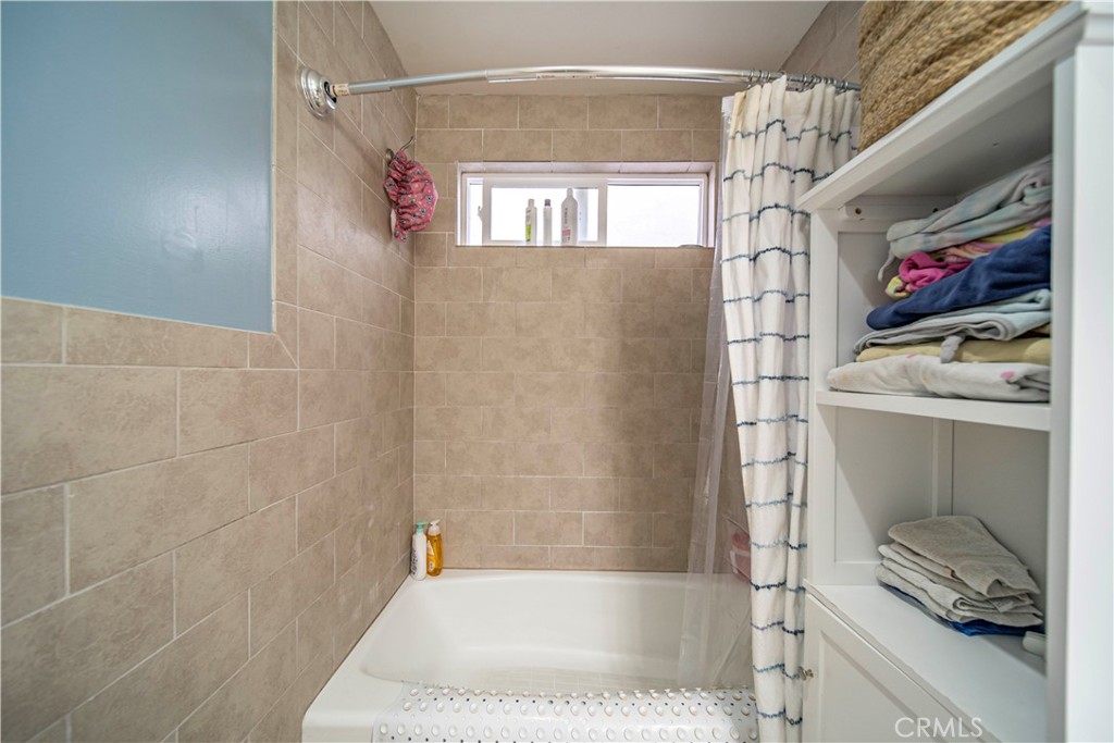 247 17th Street Property Photo 48