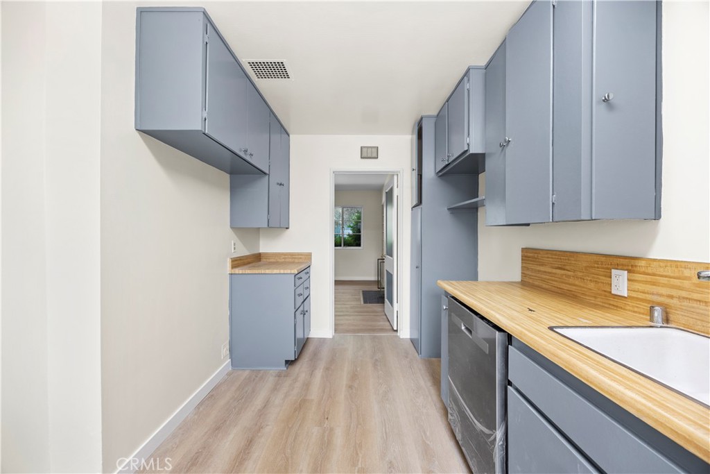 5188 Village Green Property Photo 9