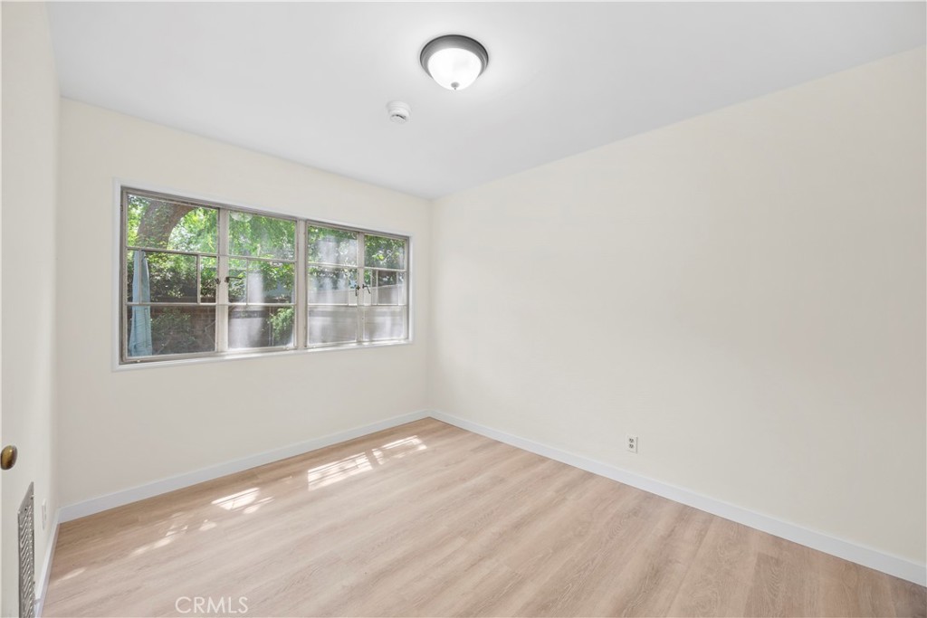 5188 Village Green Property Photo 12
