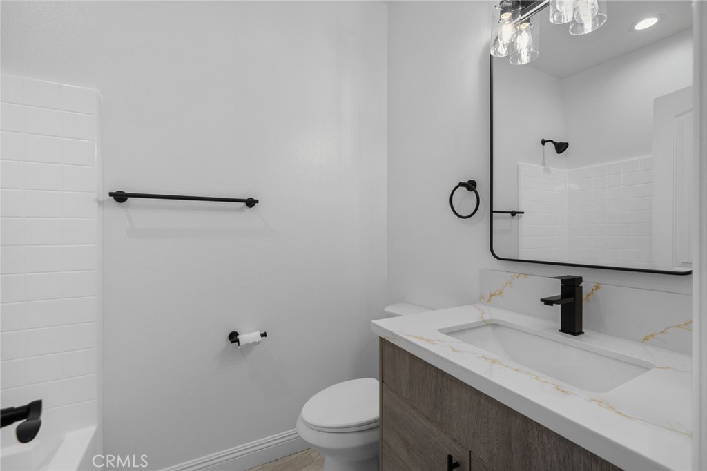 18756 Centennial Street Property Photo 19