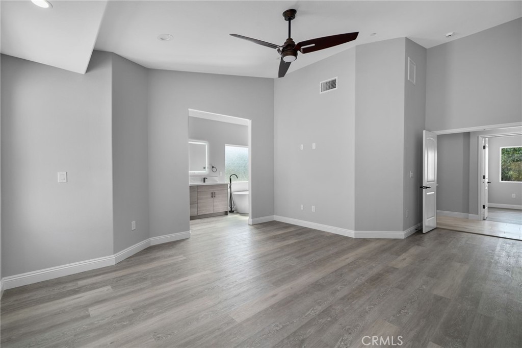 18756 Centennial Street Property Photo 24