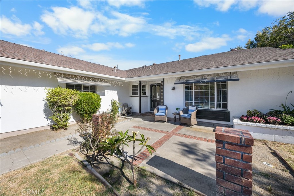 9446 Gardenia Property Photo 5