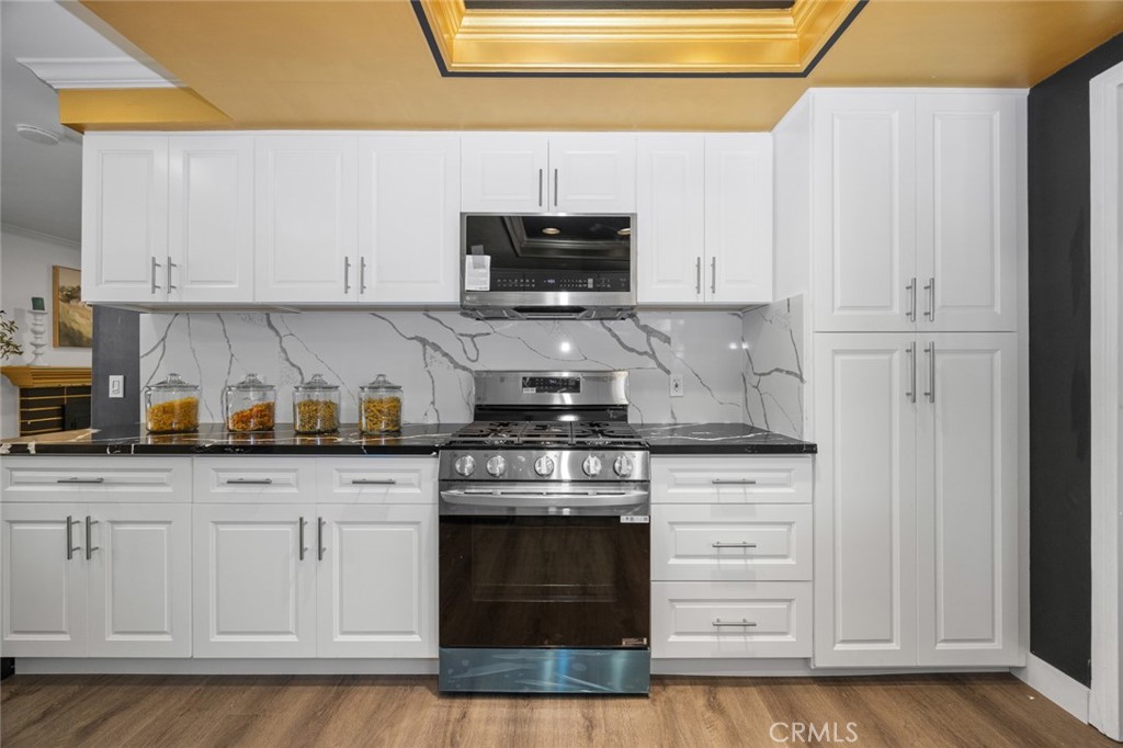 9446 Gardenia Property Photo 17