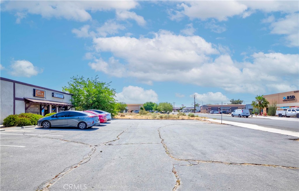 15367 Bonanza Road Property Photo 6