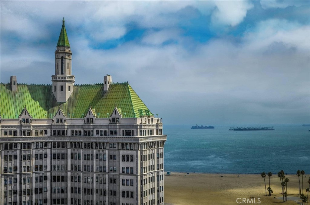 800 E Ocean Boulevard 1505 Property Photo 1