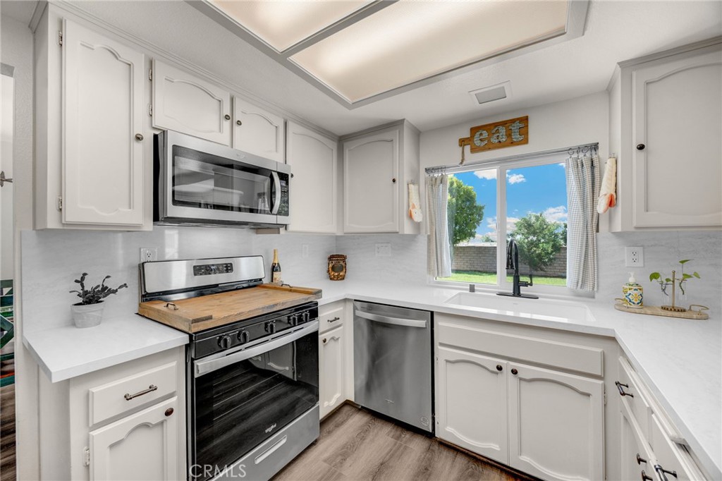 9855 Banyan Street Property Photo 9