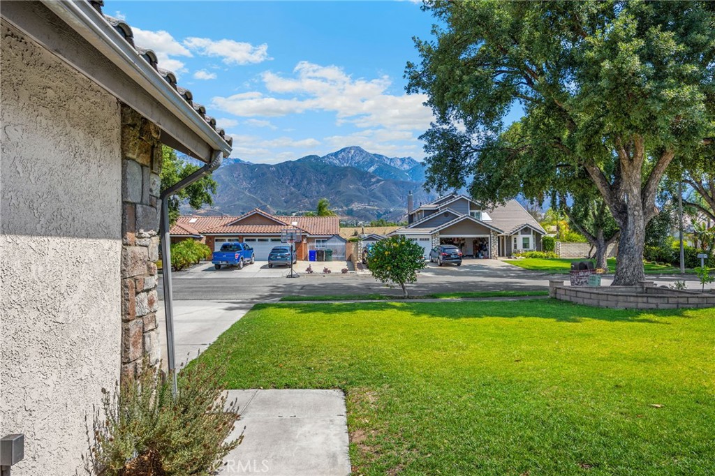 9855 Banyan Street Property Photo 29