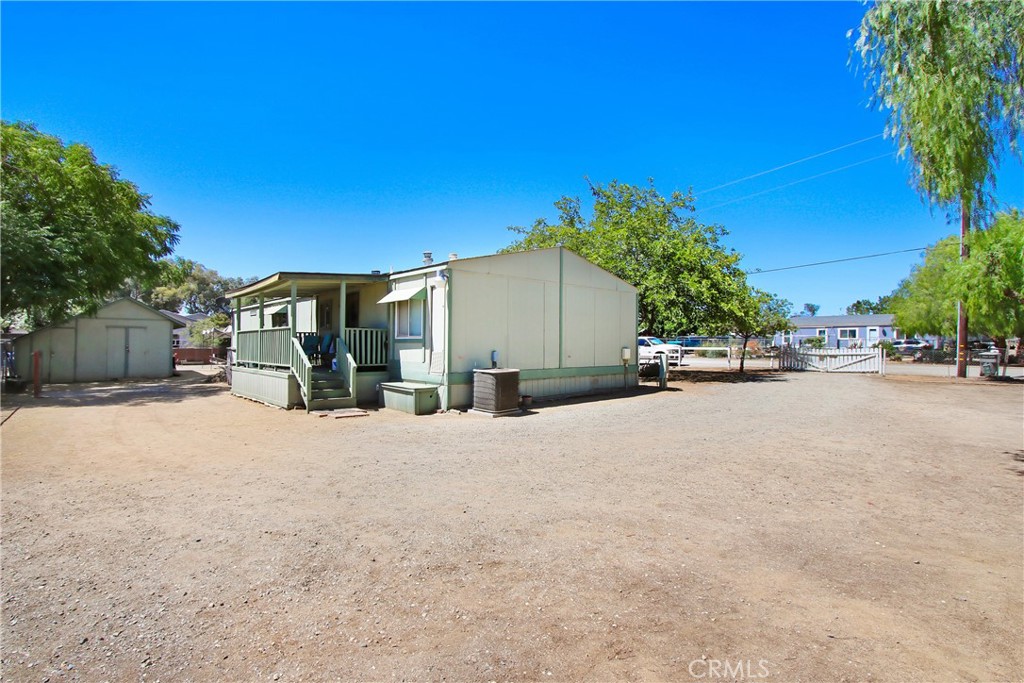 30750 Old Windmill Road Property Photo 7