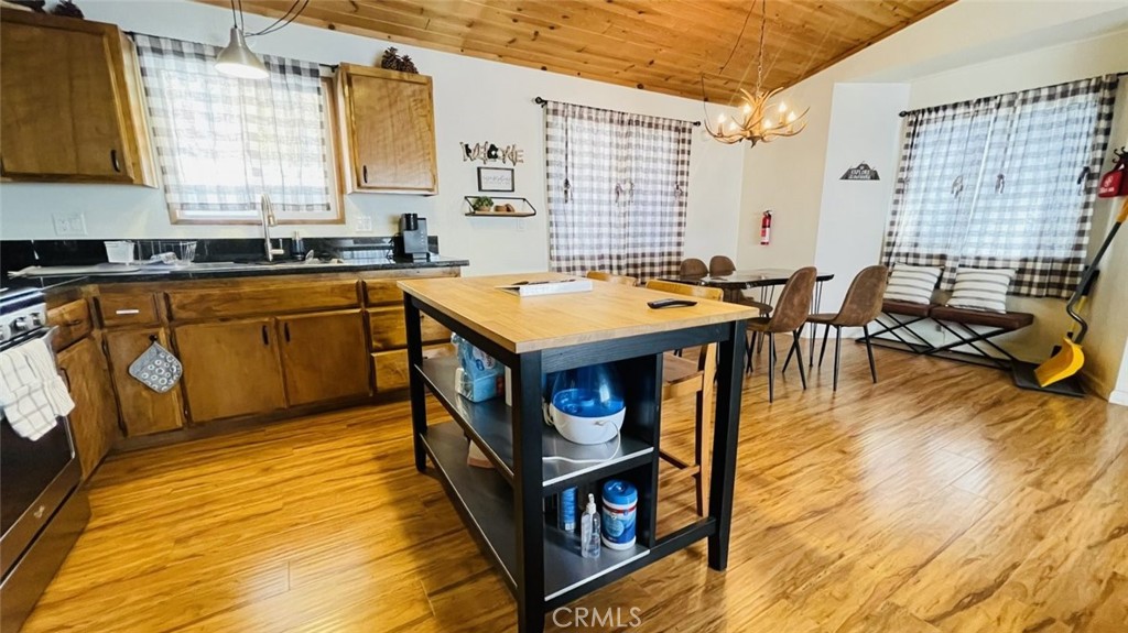 921 Wendy Avenue Property Photo 7