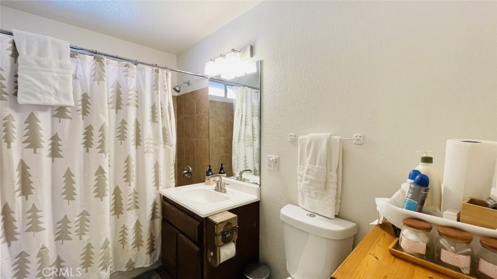 921 Wendy Avenue Property Photo 17