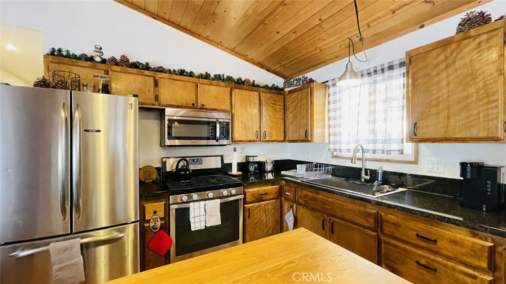 921 Wendy Avenue Property Photo 21