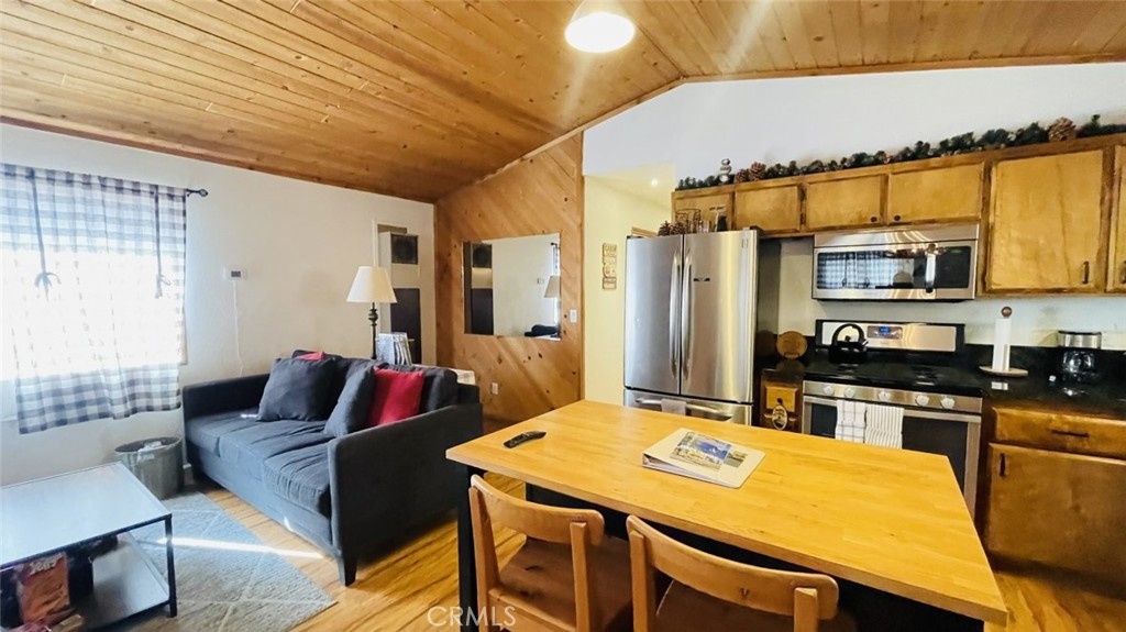921 Wendy Avenue Property Photo 22