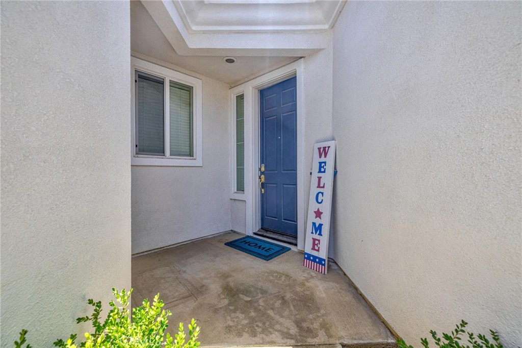 1708 Snowberry Road Property Photo 4
