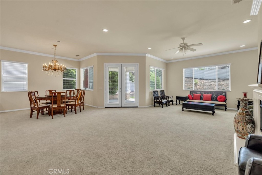 1708 Snowberry Road Property Photo 7
