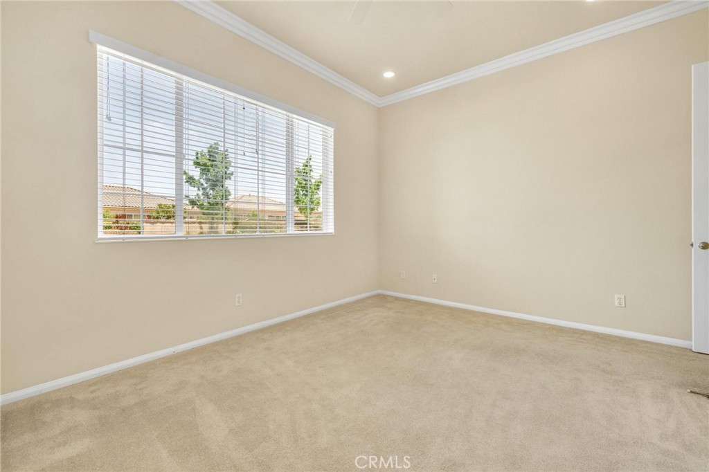 1708 Snowberry Road Property Photo 32