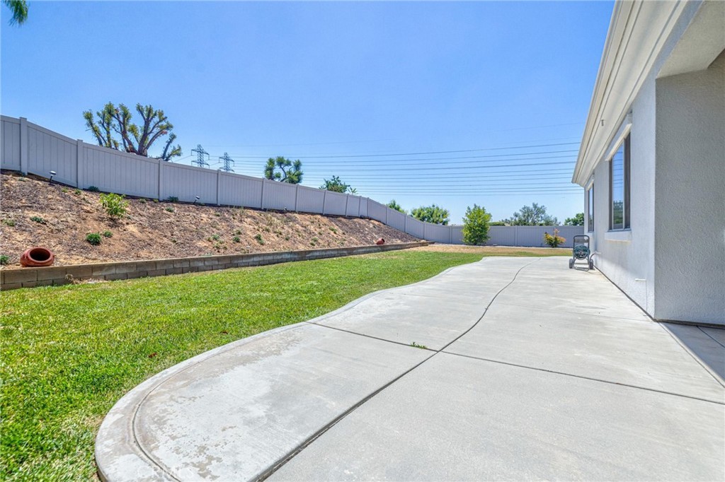 1708 Snowberry Road Property Photo 38