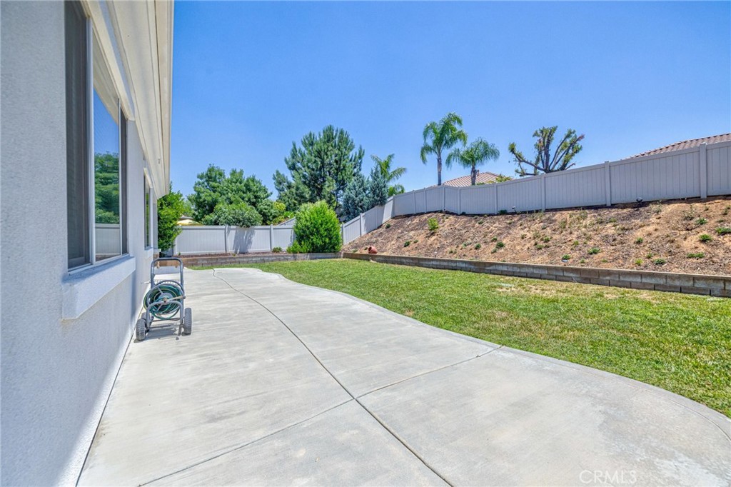 1708 Snowberry Road Property Photo 43