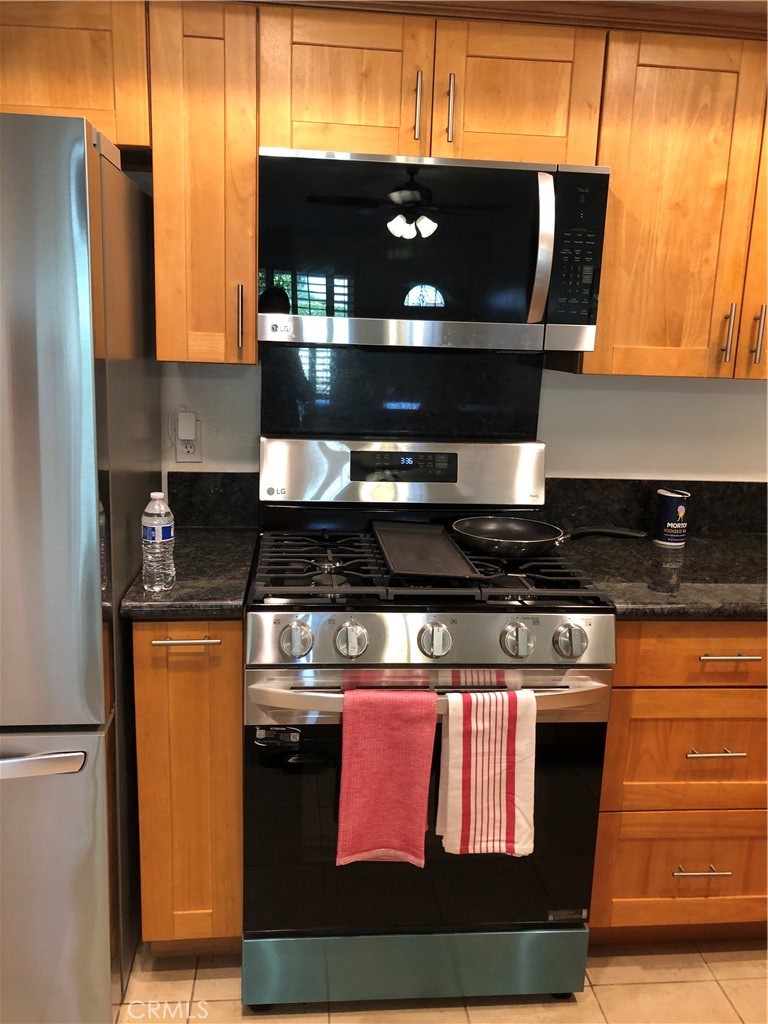 14181 Goldenwest Street Property Photo 10