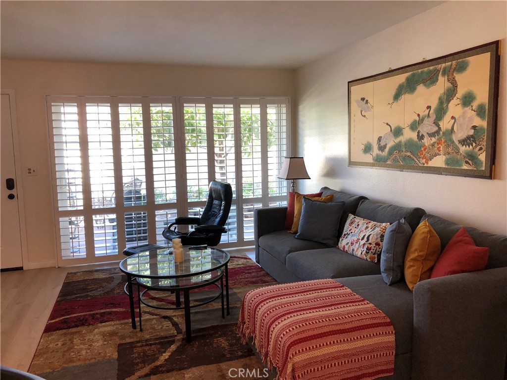 14181 Goldenwest Street Property Photo 15
