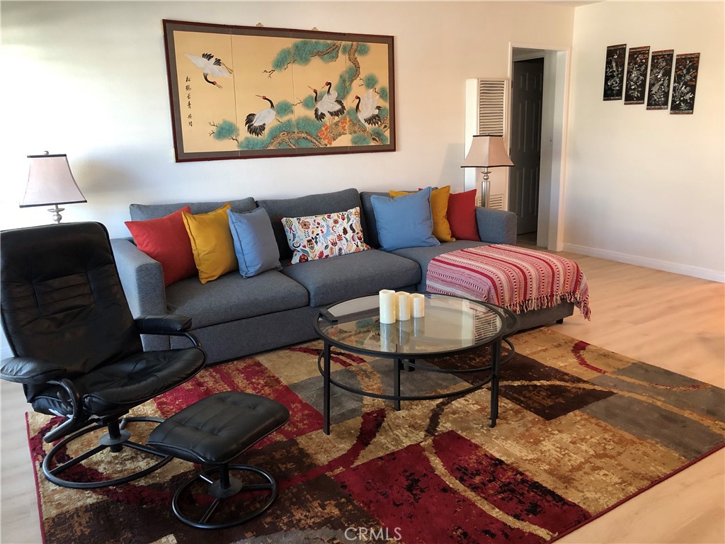 14181 Goldenwest Street Property Photo 16
