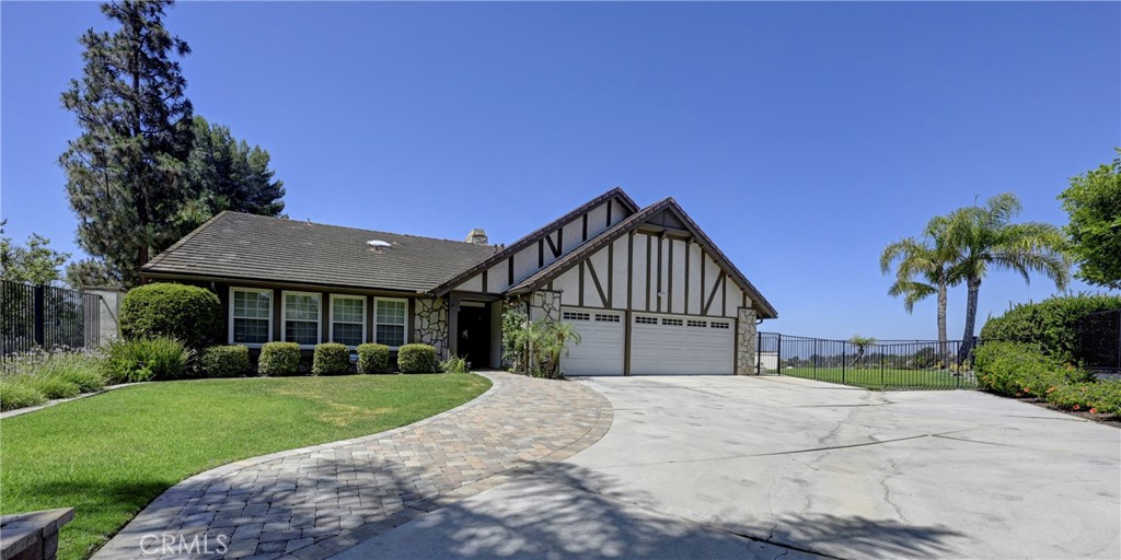 4341 Pepper Avenue Property Photo 1