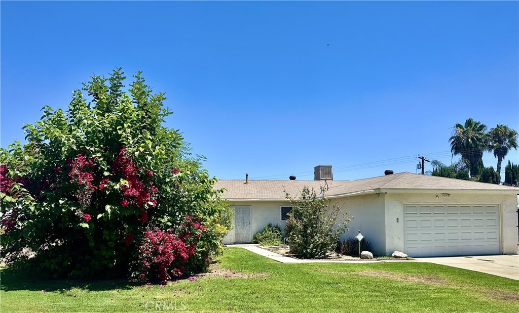 4957 Noble Street Property Photo 1
