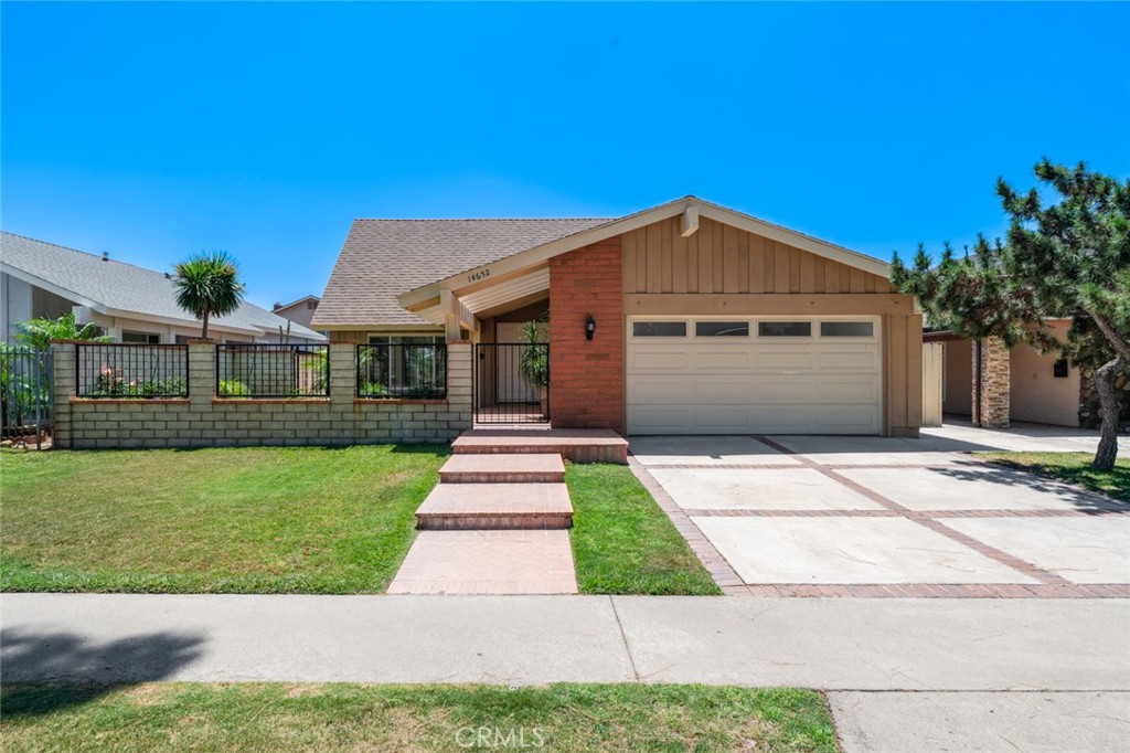14652 Devonshire Avenue Property Photo 1