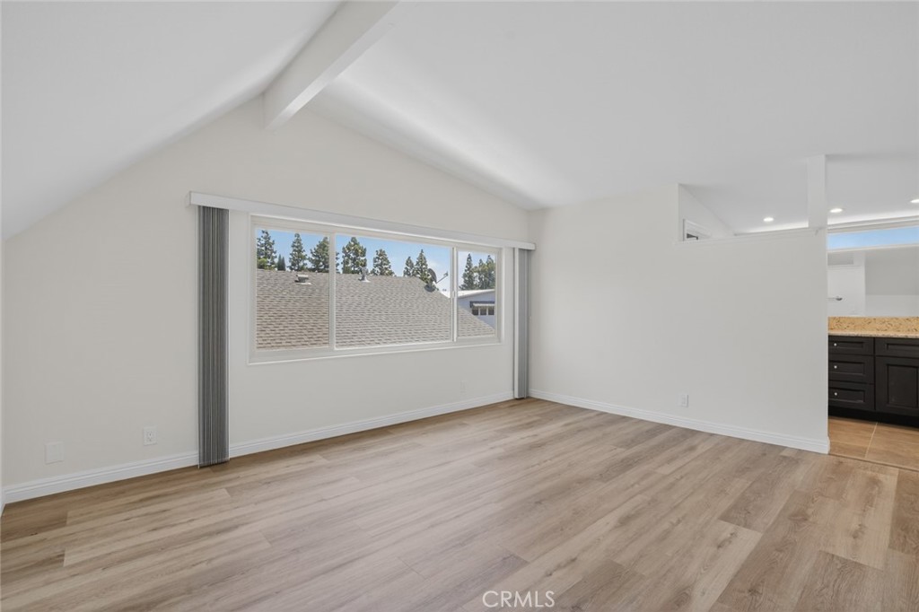 14652 Devonshire Avenue Property Photo 34