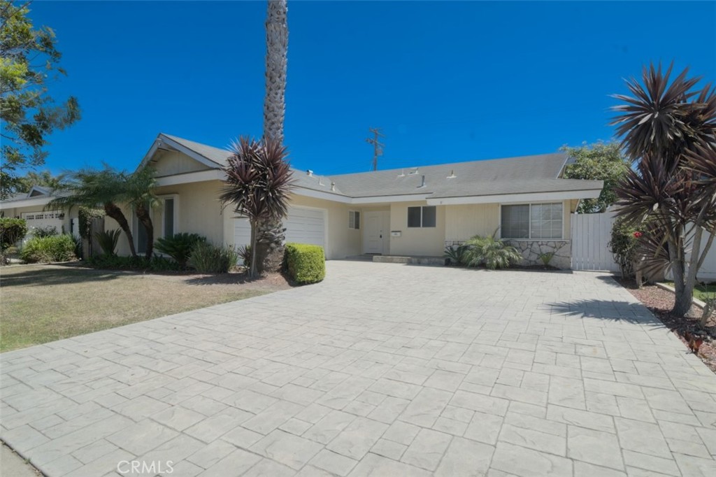 6112 Shields Drive Property Photo 1