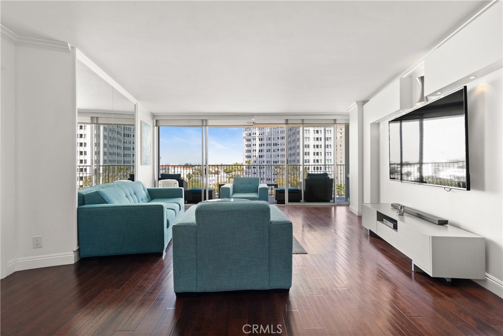 700 E Ocean Boulevard 1104 Property Photo 9