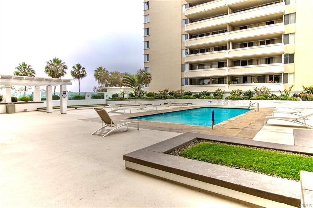 700 E Ocean Boulevard 1104 Property Photo 35