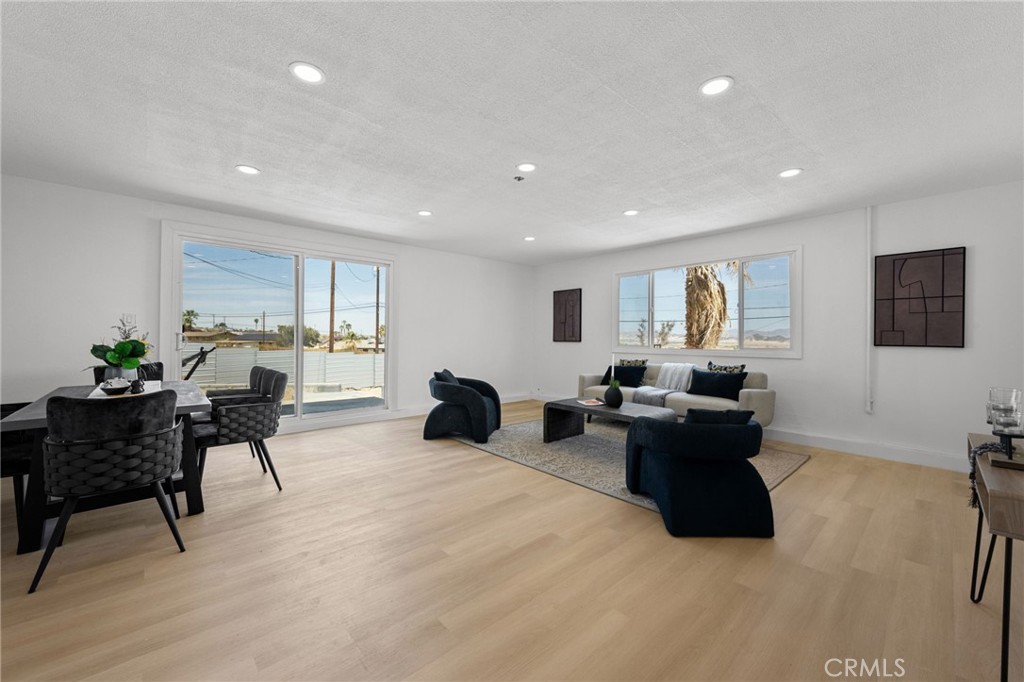 5676 Aztec Avenue Property Photo 11