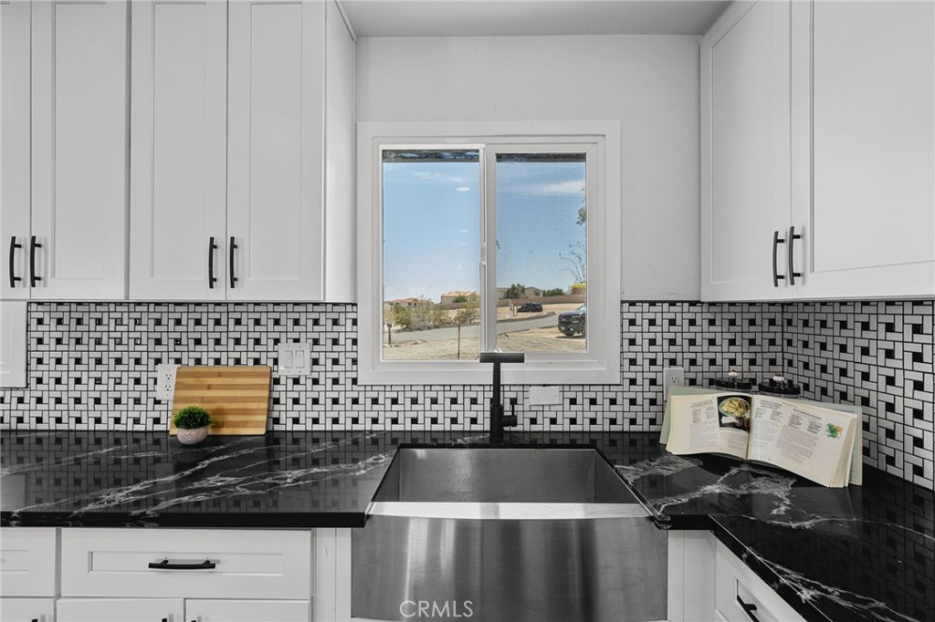 5676 Aztec Avenue Property Photo 17