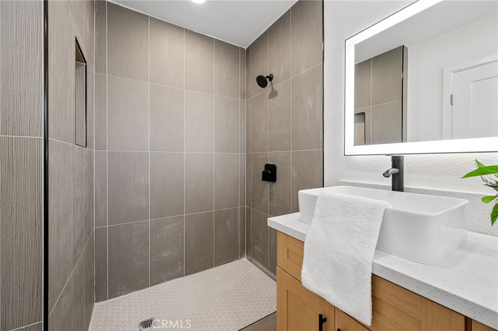 5676 Aztec Avenue Property Photo 24